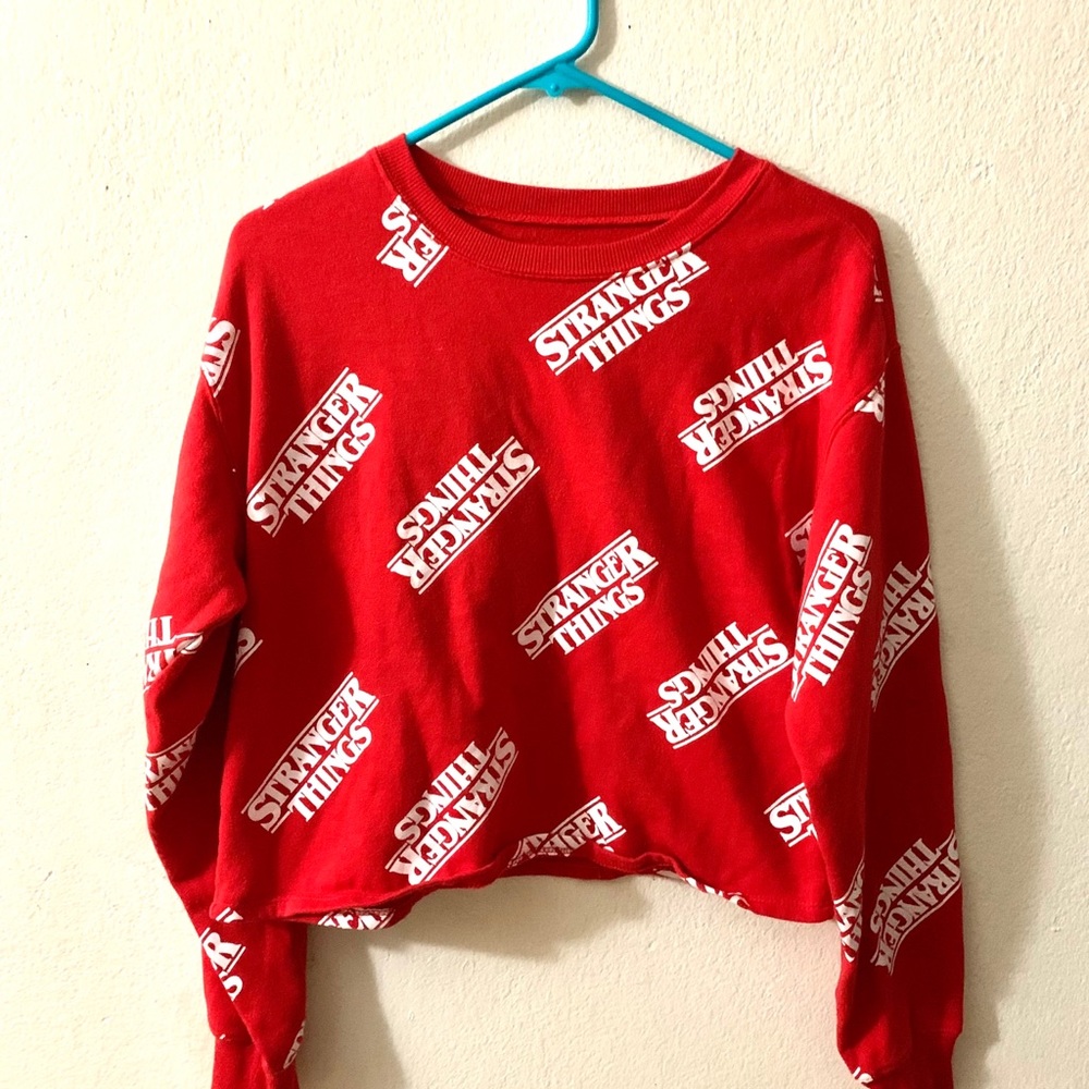 red stranger things pull over